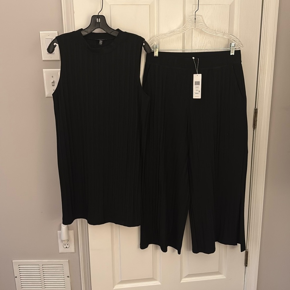 Eileen Fisher black ribbed Tunic with pants.